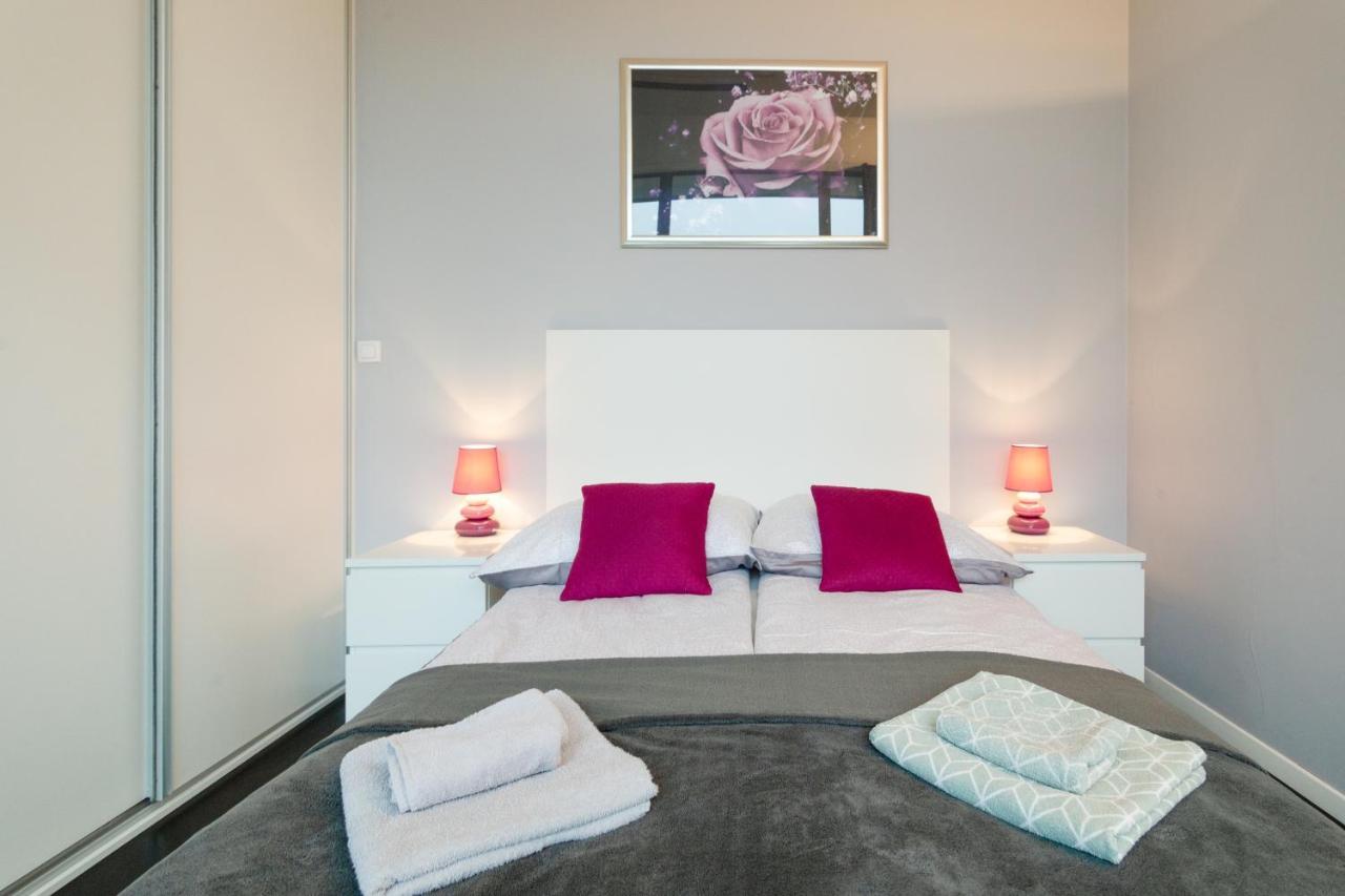 Secret Charm Fully Equipped Apt With Balcony Cracóvia Exterior foto